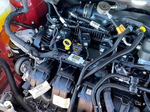 Used 2024 Ford Edge ST-Line image 33