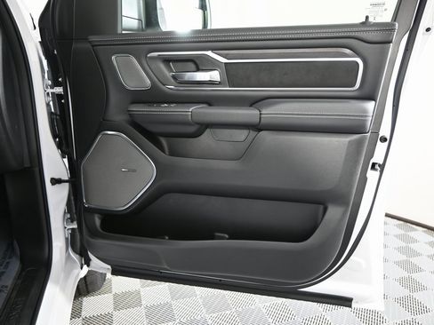 Used 2025 RAM 1500 Laramie image 13