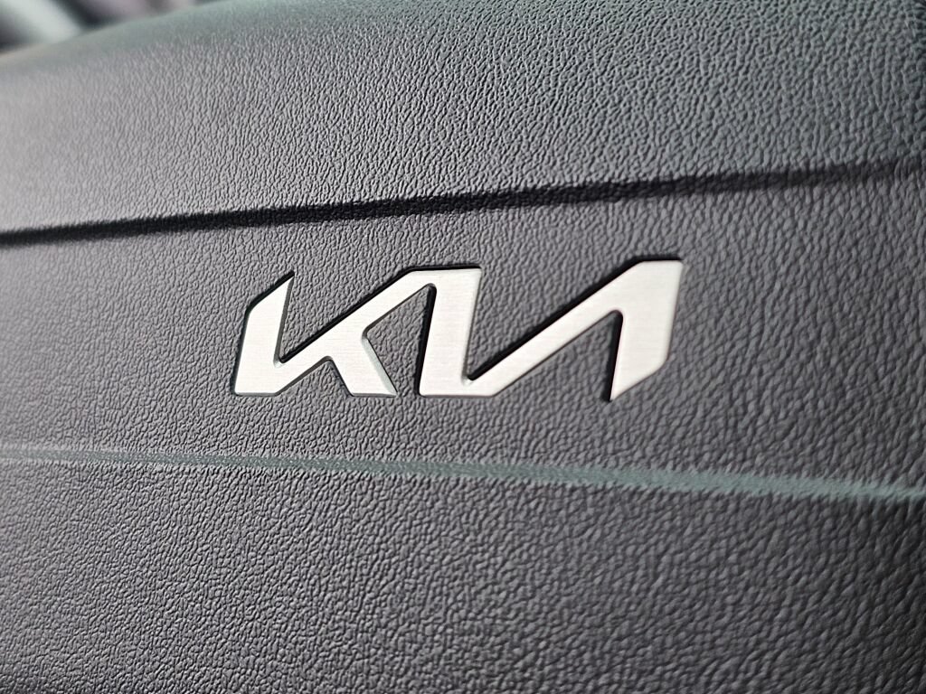 New 2026 Kia K4 EX FWD image 21