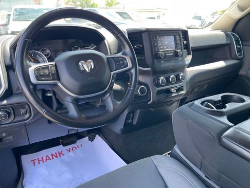 Used 2020 RAM 1500 Big Horn AWD/4WD image 11