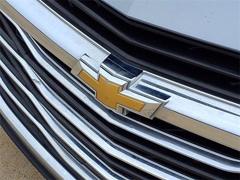 Used 2023 Chevrolet Malibu LT image 22