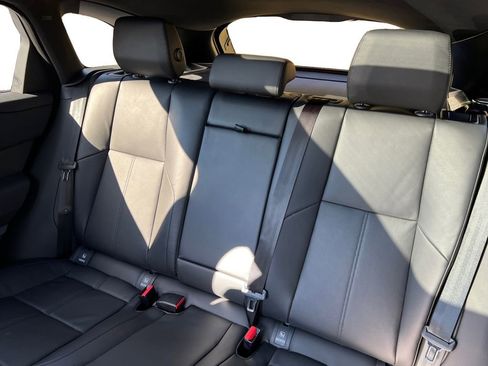 New 2025 Land Rover Range Rover Velar Dynamic SE image 22