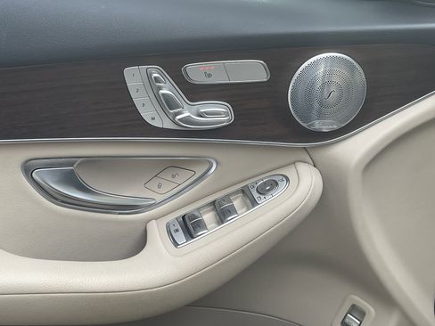 Certified 2020 Mercedes-Benz GLC 300 image 19
