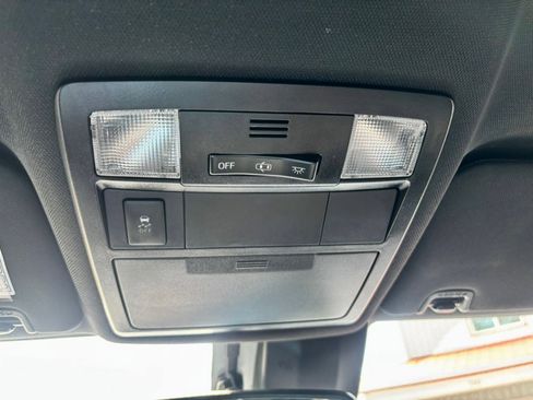 Used 2019 Toyota Tacoma TRD Sport w/ Technology Package AWD/4WD image 26