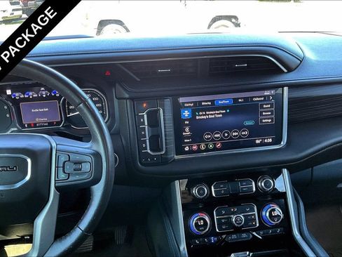 Used 2021 GMC Yukon Denali w/ Denali Premium Package AWD/4WD image 6
