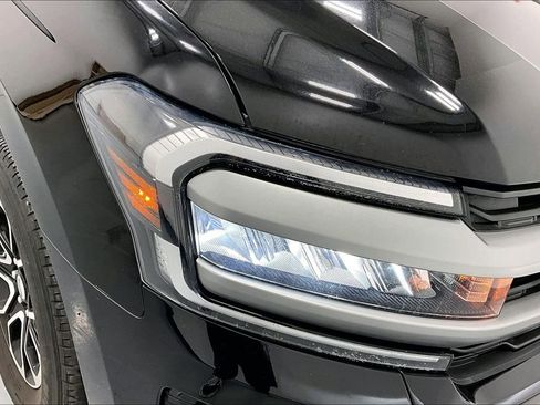 Used 2023 Ford Expedition XLT RWD image 36