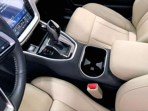 Used 2024 Subaru Legacy Limited image 17