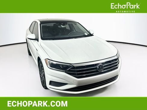 Used 2021 Volkswagen Jetta SEL FWD image 1
