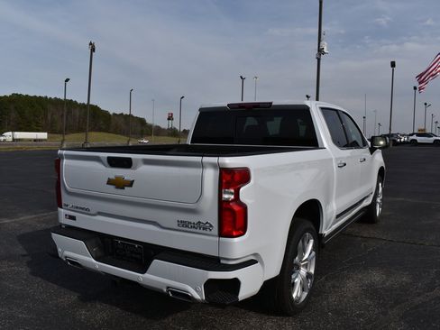 New 2026 Chevrolet Silverado 1500 High Country image 3