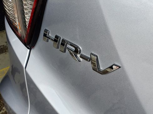 Used 2020 Honda HR-V EX image 8
