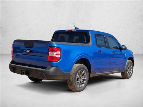 New 2025 Ford Maverick XLT image 2