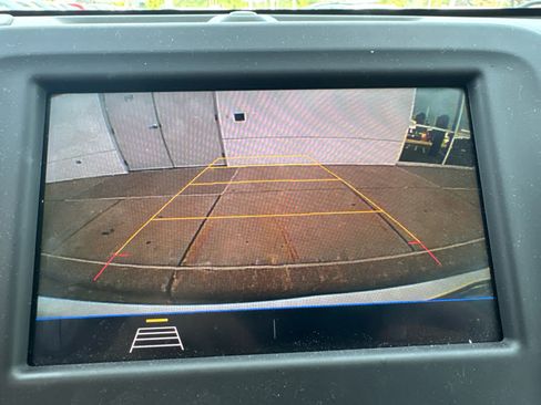 Used 2020 Chevrolet Equinox LS w/ LS Convenience Package AWD/4WD image 10