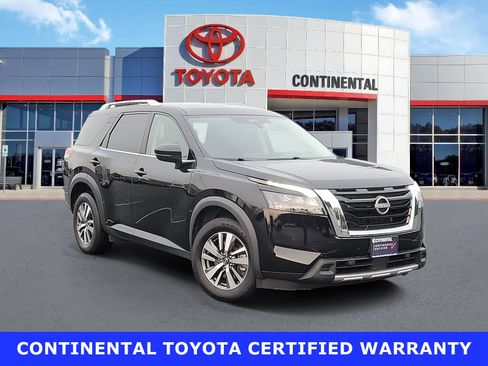 Used 2025 Nissan Pathfinder SL AWD/4WD image 1