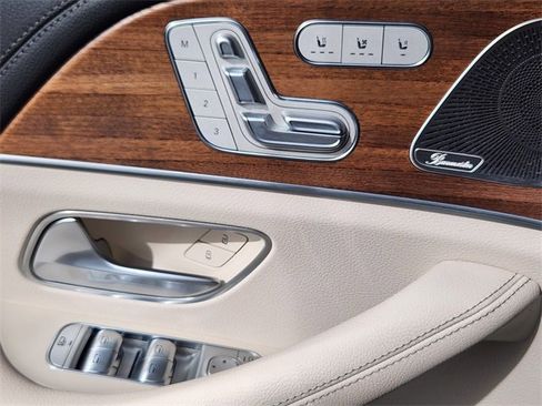 Certified 2025 Mercedes-Benz GLE 350 4MATIC image 11