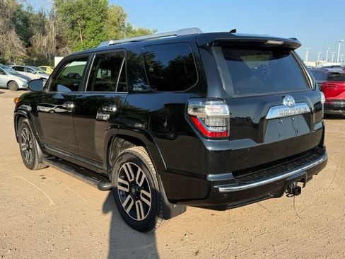 Used 2024 Toyota 4Runner Limited AWD/4WD image 3