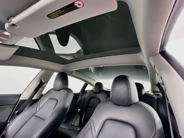 Used 2023 Tesla Model 3 Standard Range RWD image 13