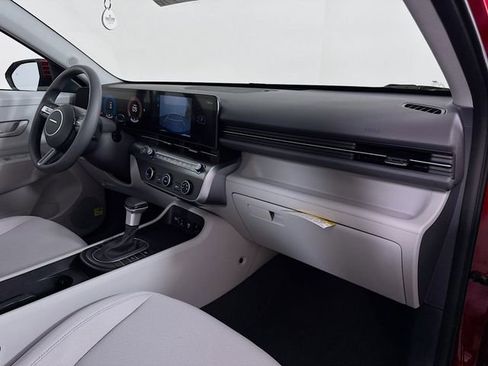 New 2026 Hyundai Kona SE image 39