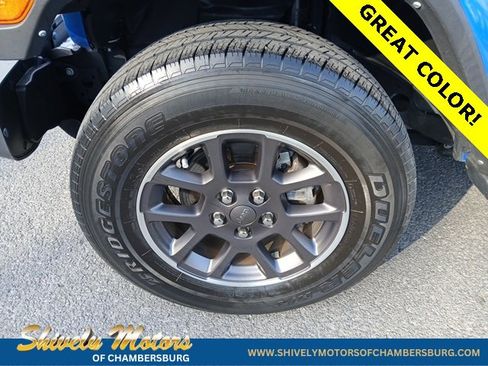 Certified 2021 Jeep Gladiator Overland image 2