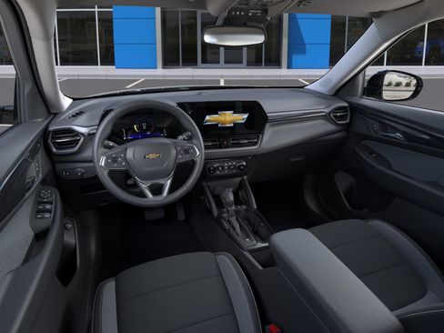 New 2026 Chevrolet TrailBlazer LT w/ Convenience Package AWD/4WD image 39