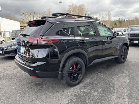 Used 2026 Nissan Rogue SV w/ Rock Creek Premium Package AWD/4WD image 8