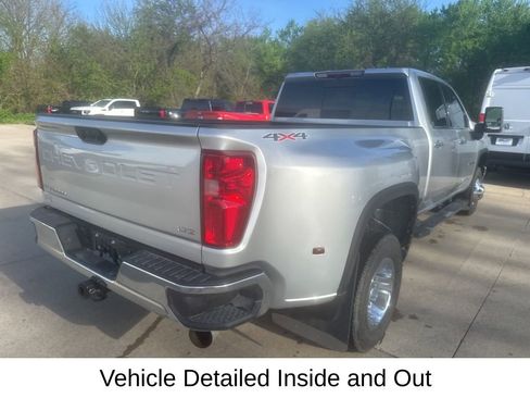 Certified 2022 Chevrolet Silverado 3500 LTZ w/ LTZ Convenience Package AWD/4WD image 8