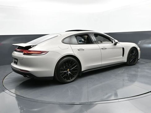 Used 2020 Porsche Panamera 4 image 8