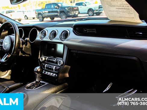 Used 2020 Ford Mustang Premium image 23