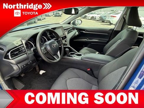 Used 2023 Toyota Camry LE w/ Convenience Package FWD image 5