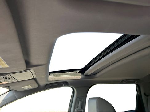 Used 2017 Honda CR-V EX-L image 23