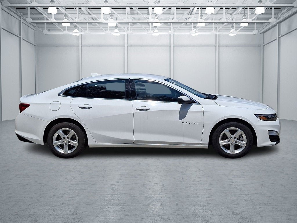 Certified 2024 Chevrolet Malibu LT FWD image 9