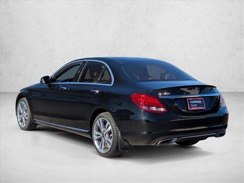 Used 2018 Mercedes-Benz C 300 4MATIC Sedan image 8