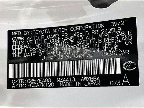 Used 2022 Lexus UX 200 w/ Accessory Package (Z1) FWD image 35