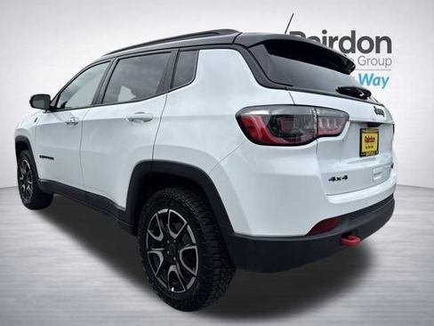 Used 2026 Jeep Compass Trailhawk AWD/4WD image 5