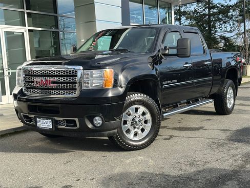 Used 2011 GMC Sierra 3500 Denali image 31