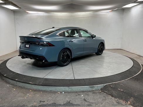 New 2026 Nissan Sentra SR image 5