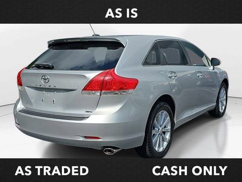 Used 2010 Toyota Venza AWD image 3
