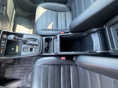 Used 2024 Honda CR-V EX-L image 21