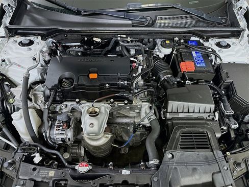 Used 2024 Honda Civic Sport image 9