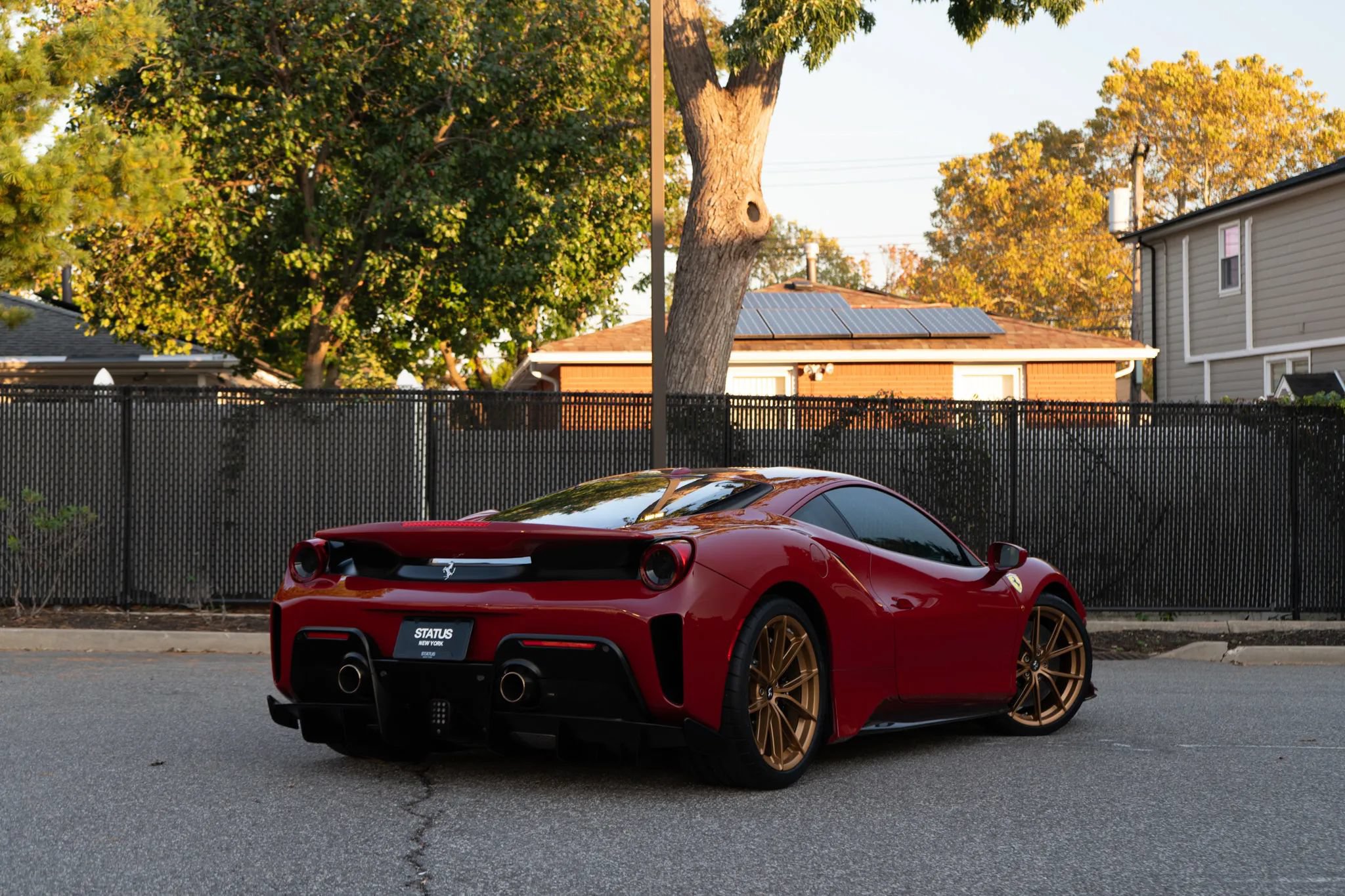 Used 2020 Ferrari 488 Pista Coupe RWD image 17