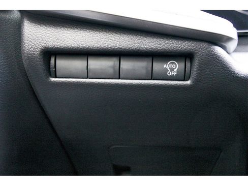 New 2026 Nissan Kicks SV w/ Charging Package image 19