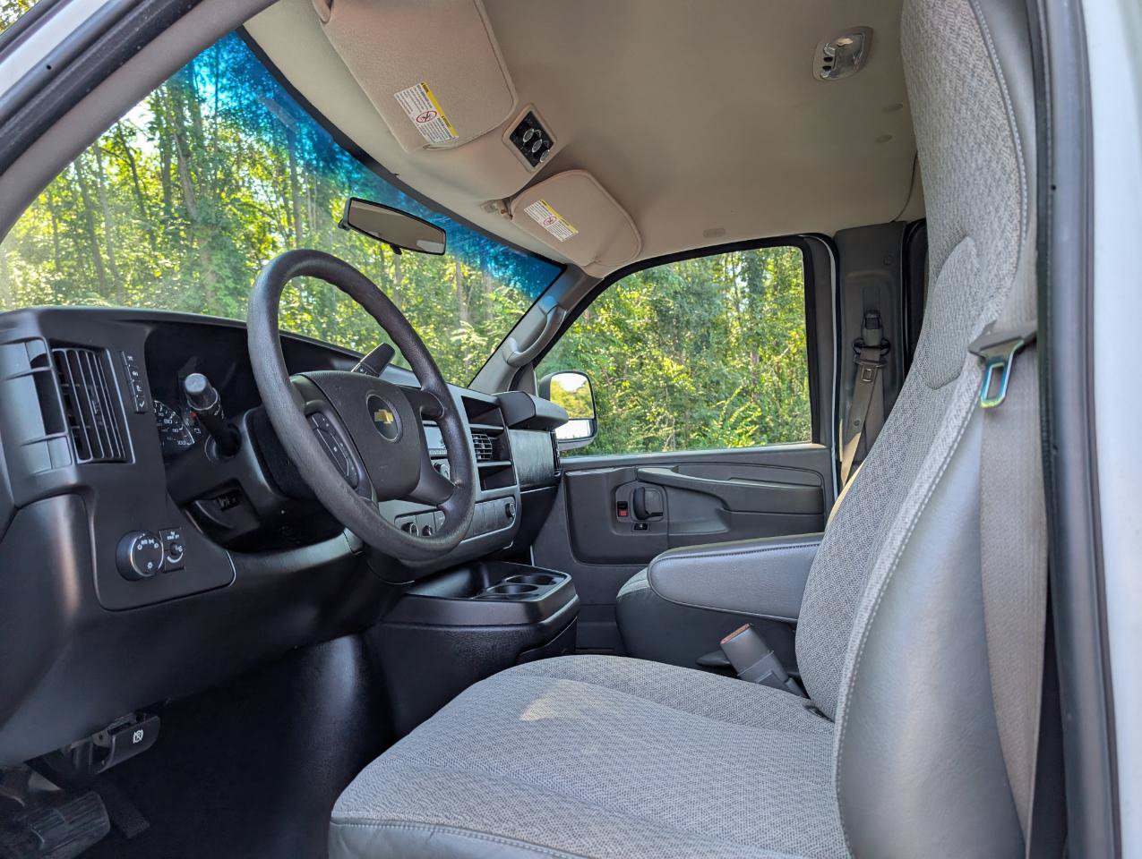 Used 2014 Chevrolet Express 3500 LT w/ LT Preferred Equipment Group RWD image 13