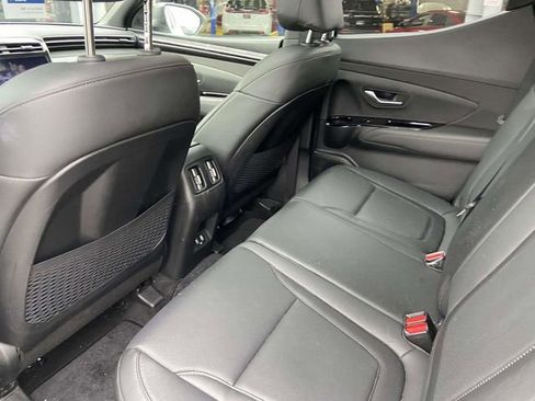 Certified 2024 Hyundai Santa Cruz Limited image 13