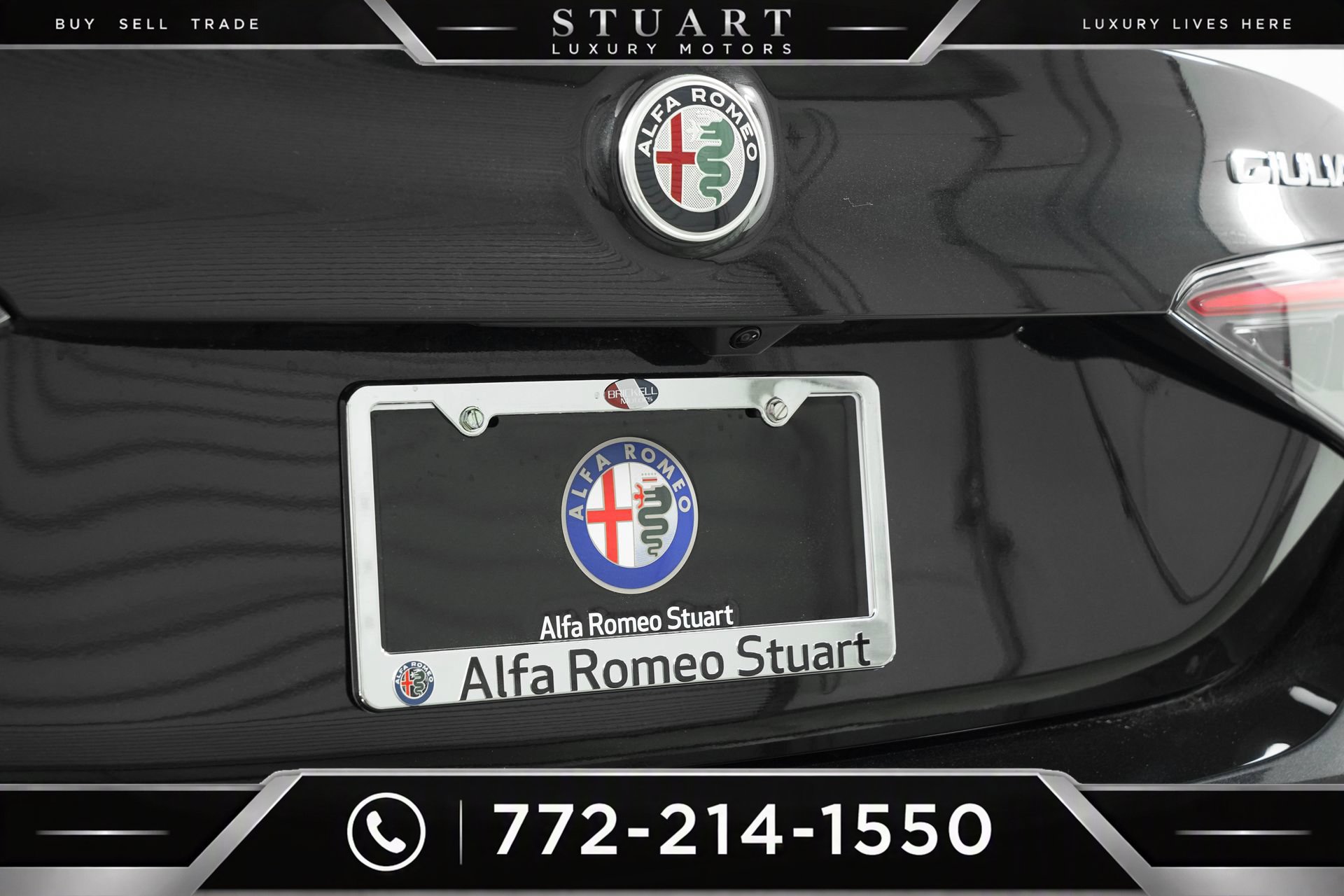 Used 2025 Alfa Romeo Giulia w/ Driving Assist Package RWD image 14