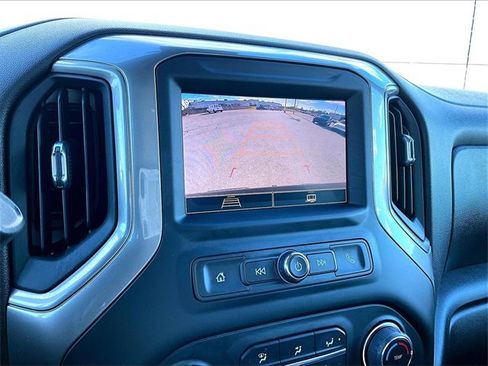 Used 2022 Chevrolet Silverado 1500 Custom image 23