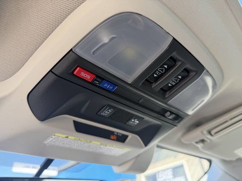 Used 2017 Subaru Impreza 2.0i Limited w/ Moonroof/BSD & Rcta/Eyesight image 30