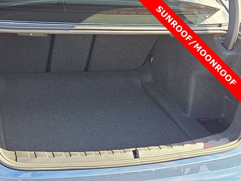 Used 2025 BMW M340i xDrive w/ Premium Package image 9