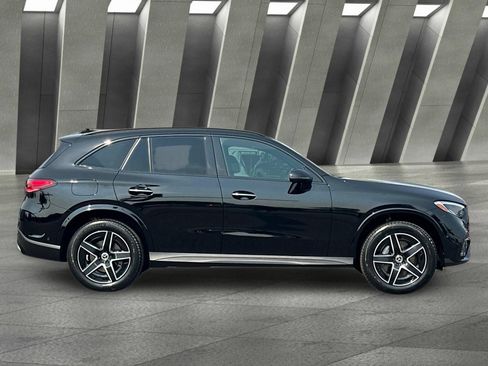 Certified 2024 Mercedes-Benz GLC 300 4MATIC image 3
