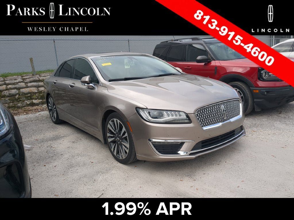 Used 2019 Lincoln MKZ Reserve FWD image 1