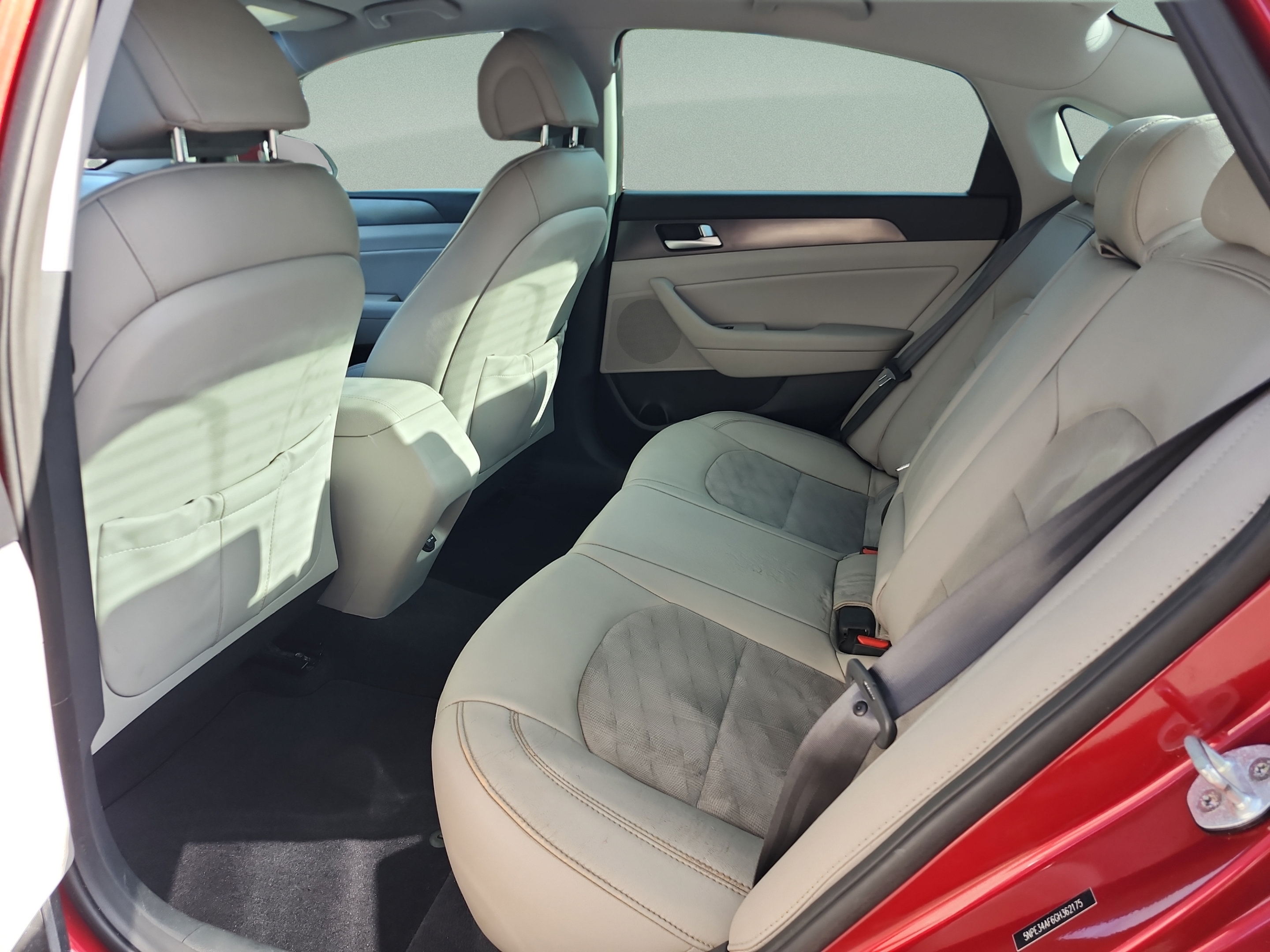 Used 2016 Hyundai Sonata Sport w/ Option Group 1V FWD image 17