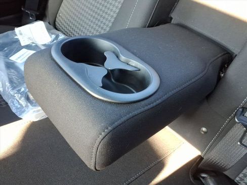 Used 2022 Dodge Challenger R/T w/ Blacktop Package image 34